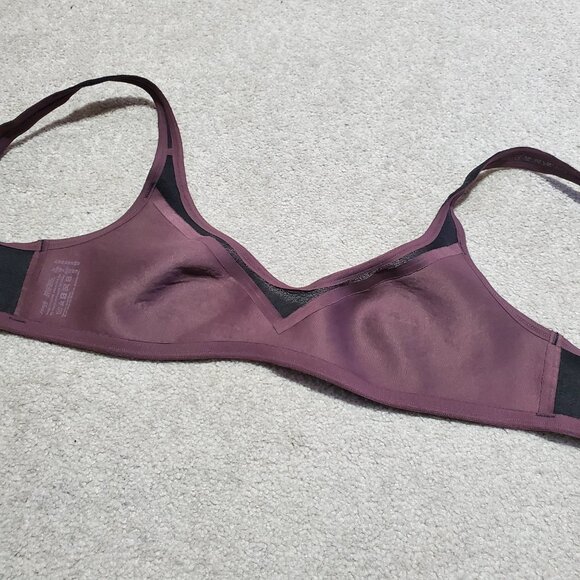 SLOGGI 2 Pack Bundle of Oxygene Infinite T-Shirt Soft Bras Ivory Black Womens XS - Picture 13 of 16